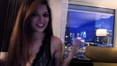 Sexy Busty Girl Tessa Fowler webcam show 4 - drtuber.com