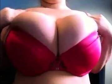 Amateur Natural Big Boobs - nvdvid.com