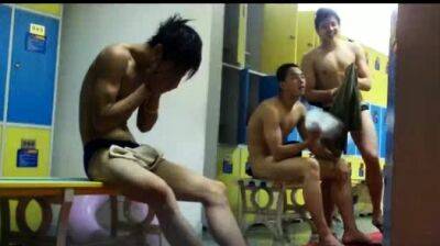 Chinese Guys Spied with Hidden Camera in Bathroom - drtuber.com - China