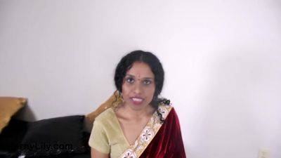 Horny Indian Stepmom Seducing Her Stepson Virtually On Webcam Show - txxx.com - India