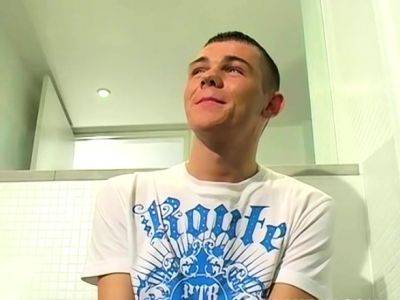 Skinny Twink amateur Kyle B jerks and cums in the shower - drtuber.com