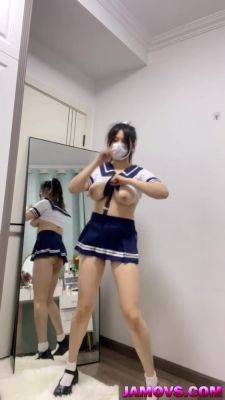 Amateur Asian Girl With Big Boobs Dancing - txxx.com - China