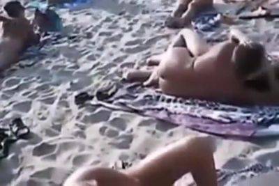 Nudist Beach Couple Fun - Part 2 At My Profile - hclips.com