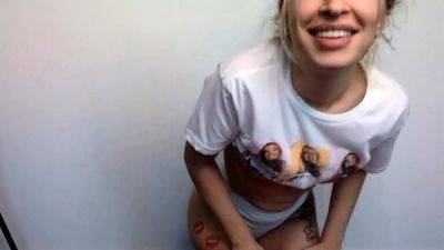 Cute blonde amateur webcam teen masturbating - drtuber.com