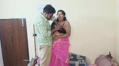 Indian Sexy Couple Fucking Themselves In Their House In Bedroom - hclips.com - India