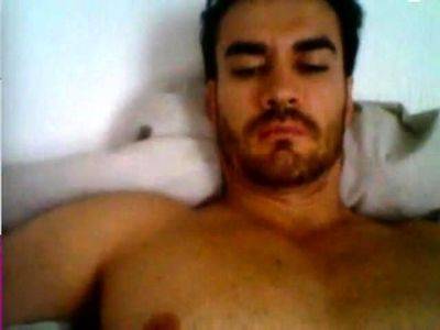 David Zepeda Masturbating on Webcam - drtuber.com