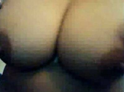 Big-Titted Indian Webcam Girl - drtuber.com - India