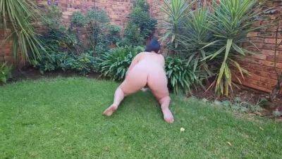 Amateur BBW Pissing on Rose Tree in Garden - porntry.com