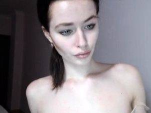 Brunette Solo Webcam Masturbation - drtuber.com